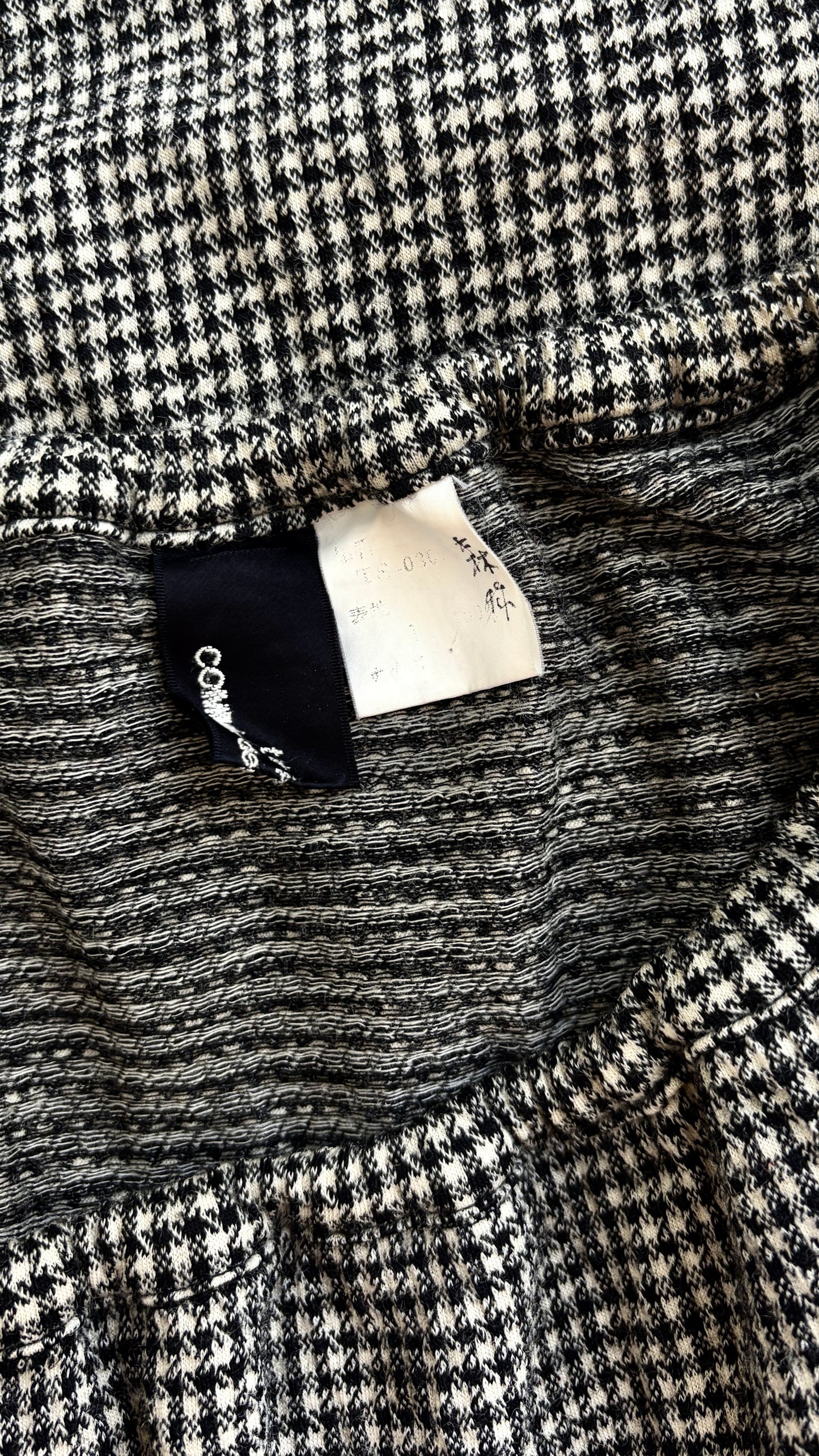 Comme des Garcons tricot mini houndstooth skirt with elasticated waist