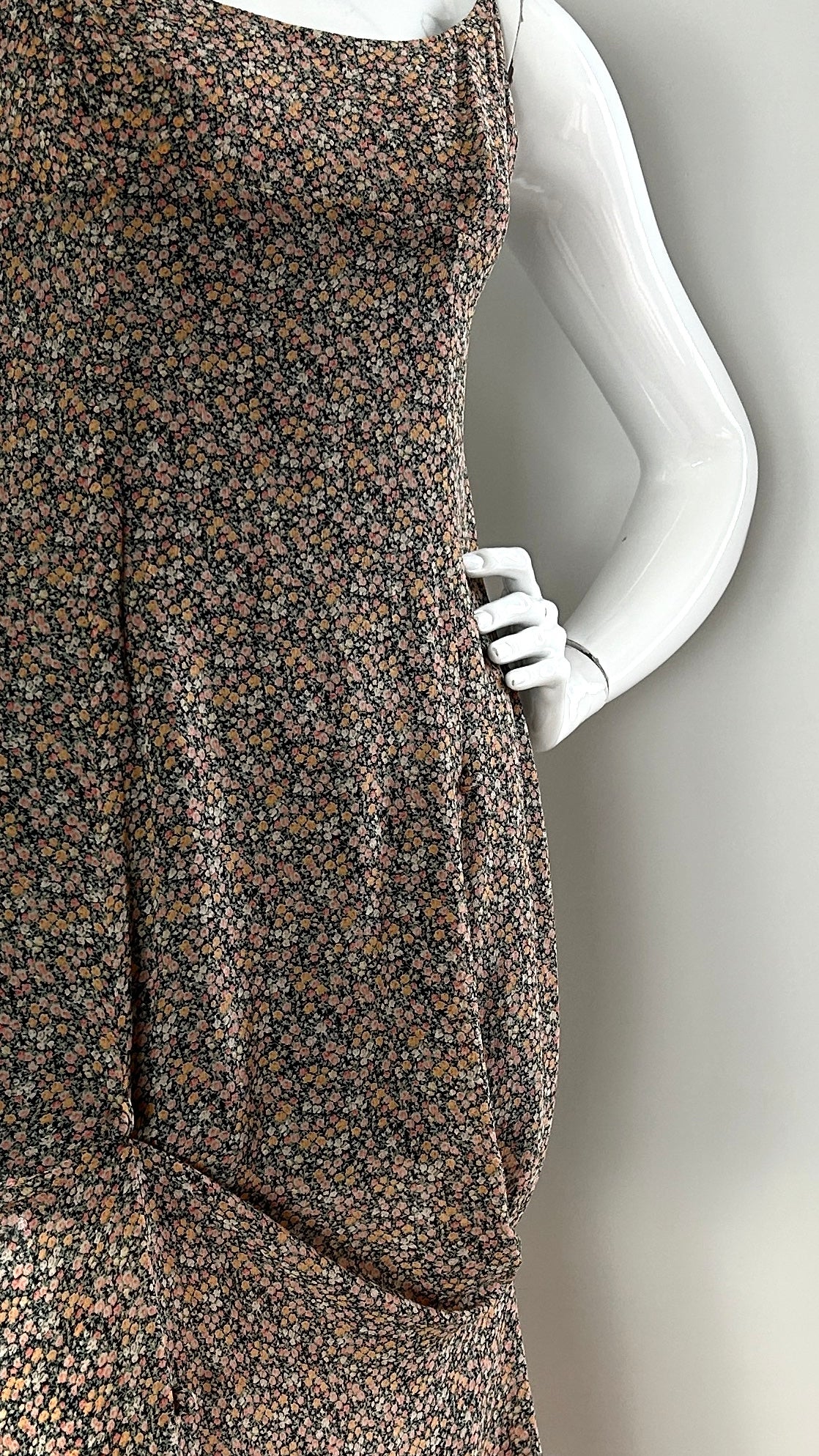 Moschino cheap and chic floral dress with button fastening