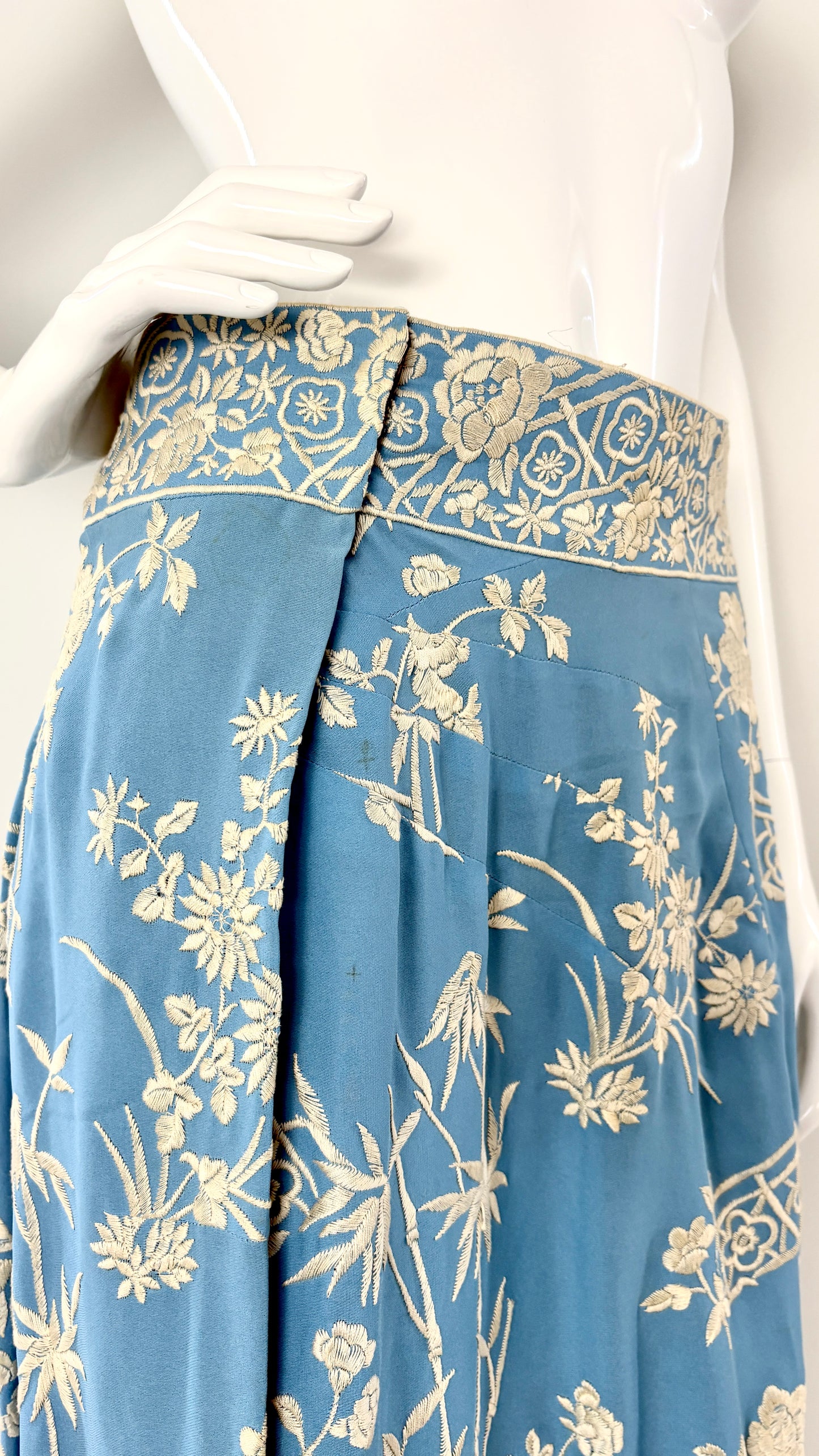 Dolce and Gabbana embroidered wrap skirt with leopard print lining