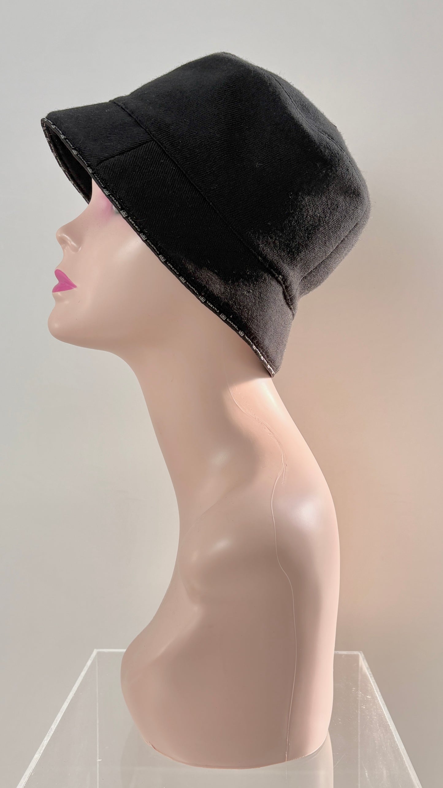 Chanel black wool bucket hat