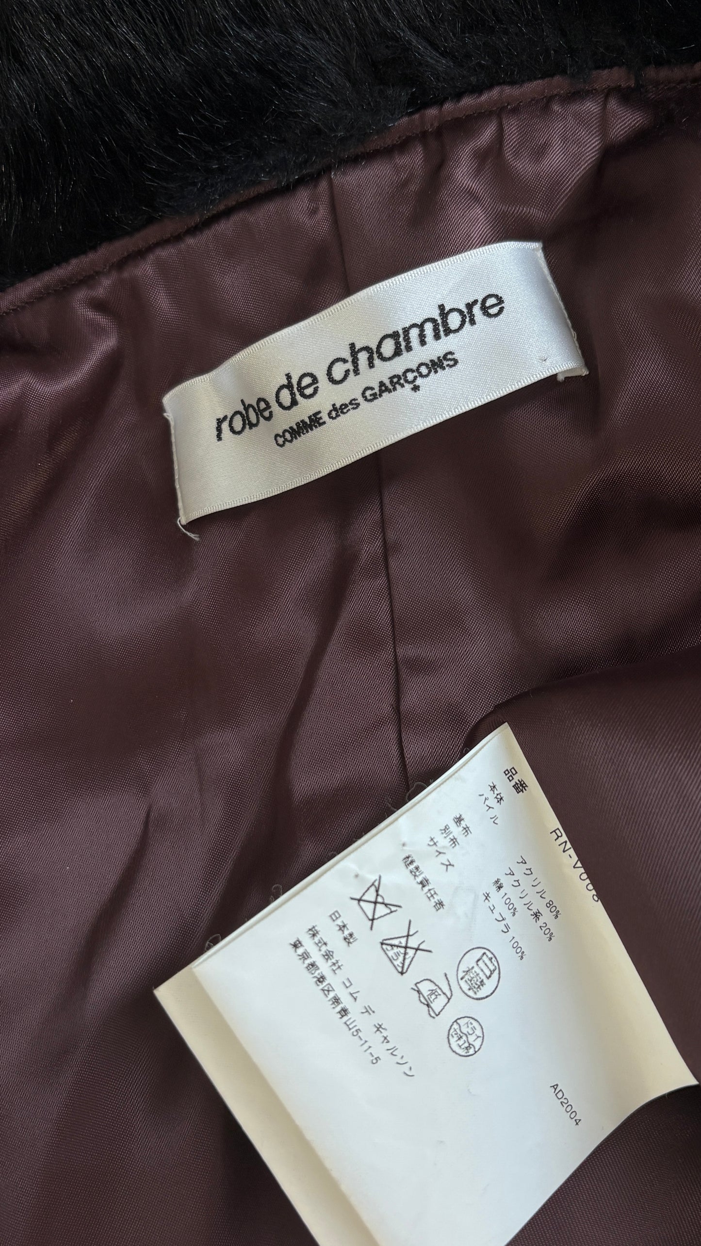 Comme des Darcons robe de chambre waistcoat with faux fur stole