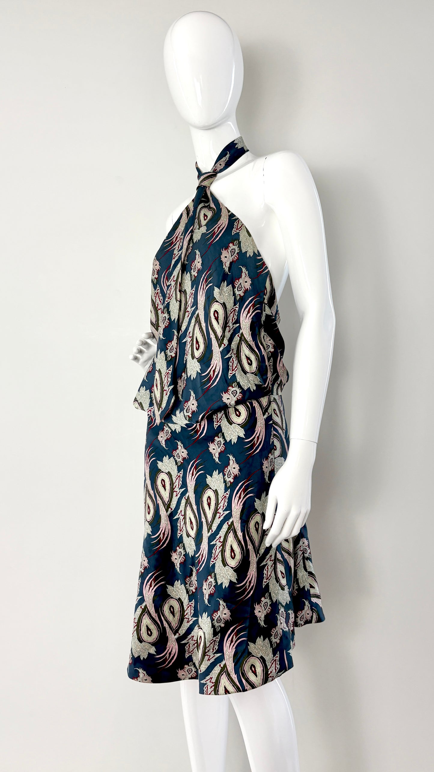 Alexander McQueen S/S 2001 'VOSS' collection paisley print tie dress