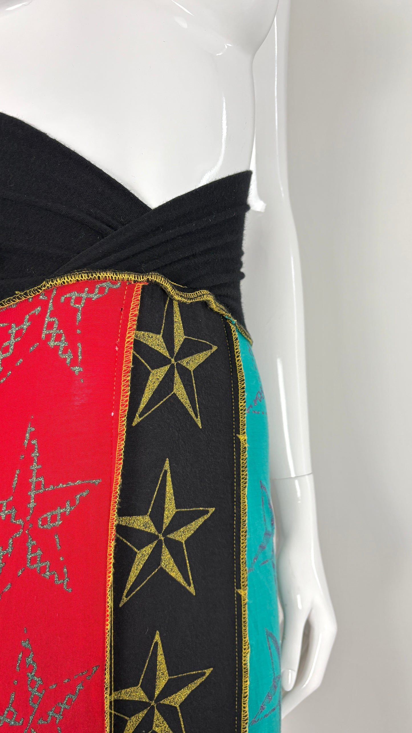 Bodymap star print flared jersey skirt