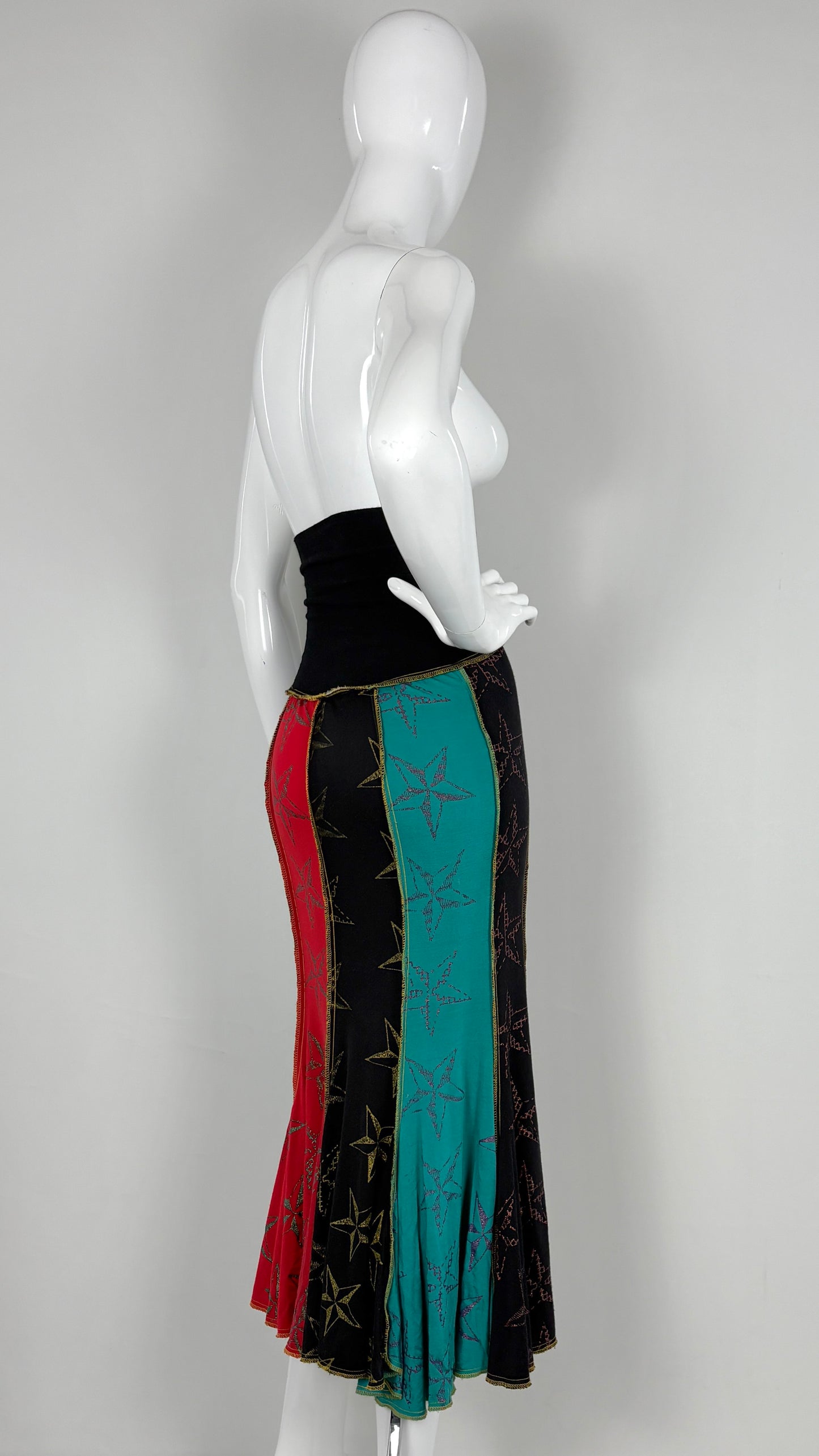 Bodymap star print flared jersey skirt