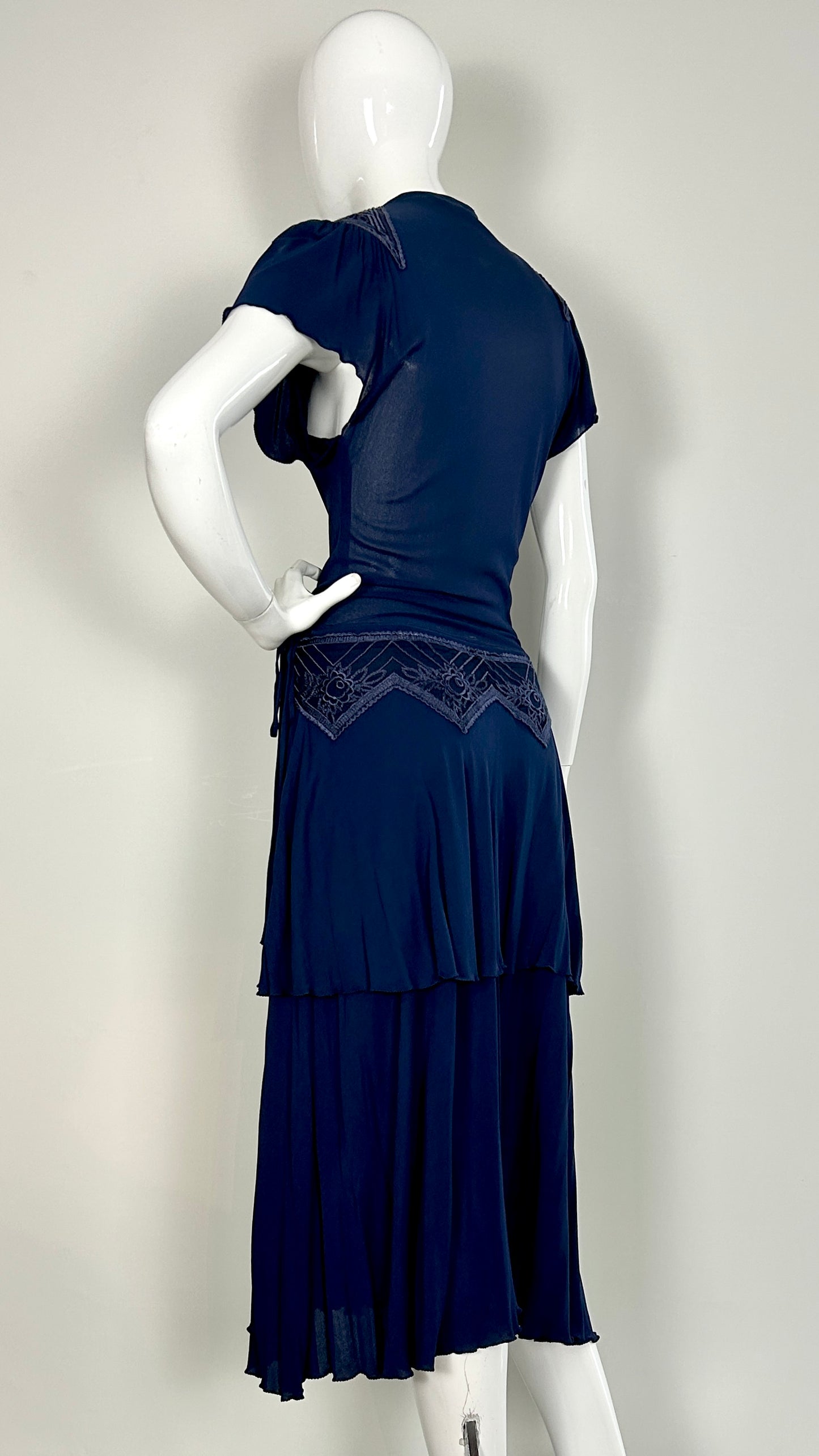 Janice Wainwright blue dress with embroidered applique