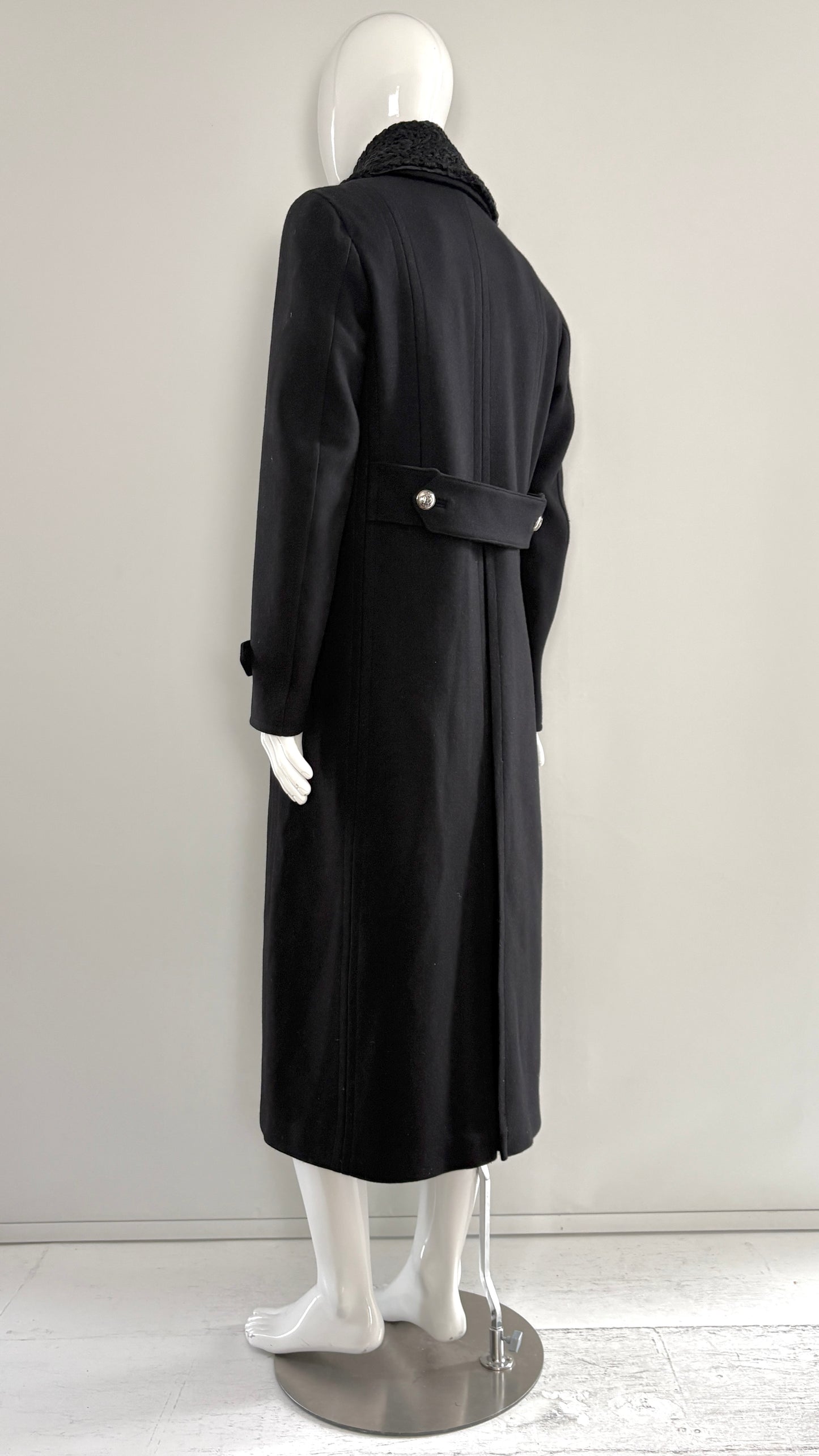 Pucci overcoat with detachable collar