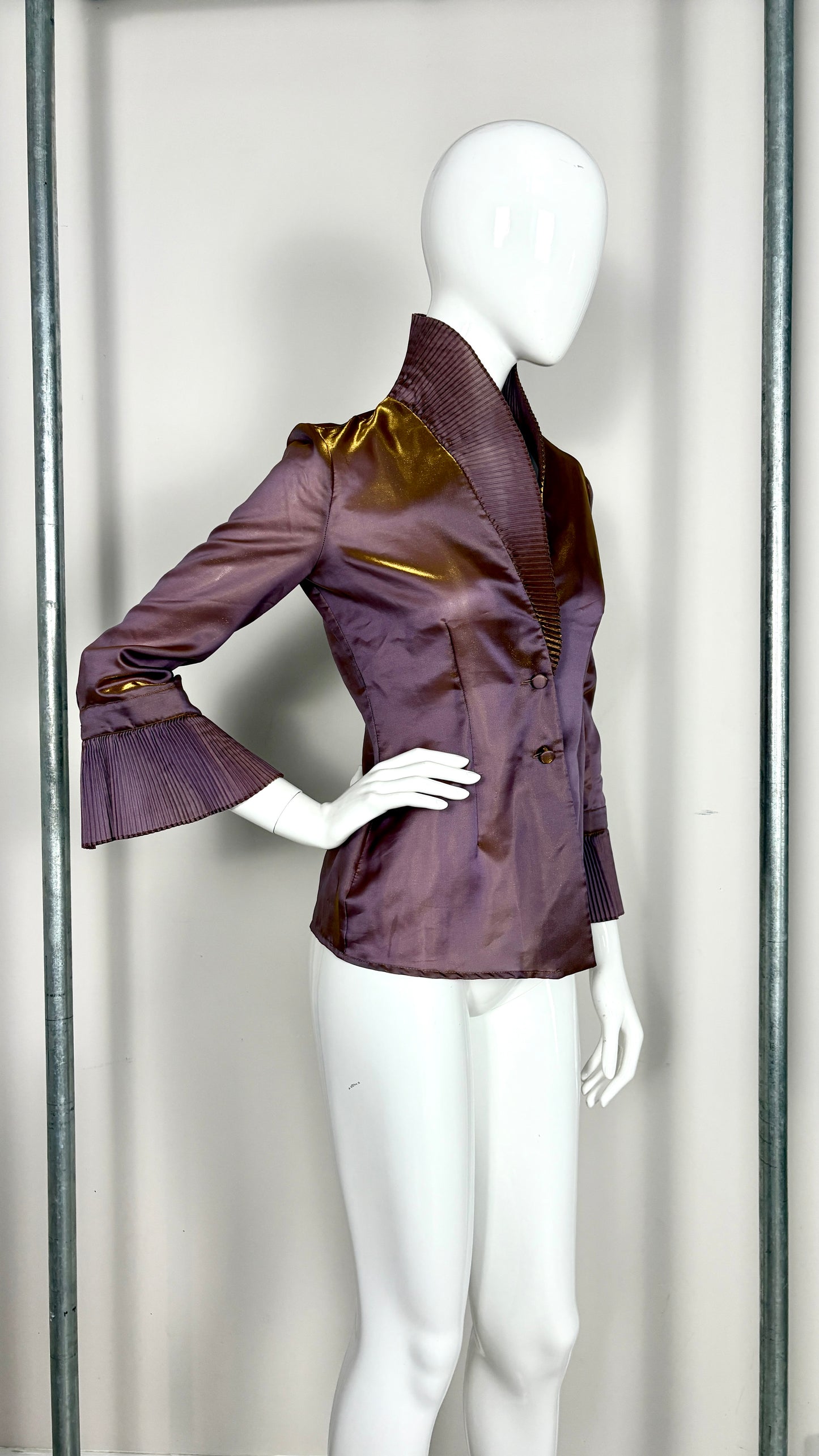 Romeo Gigli strobe effect blouse with pleated collar/cuffs