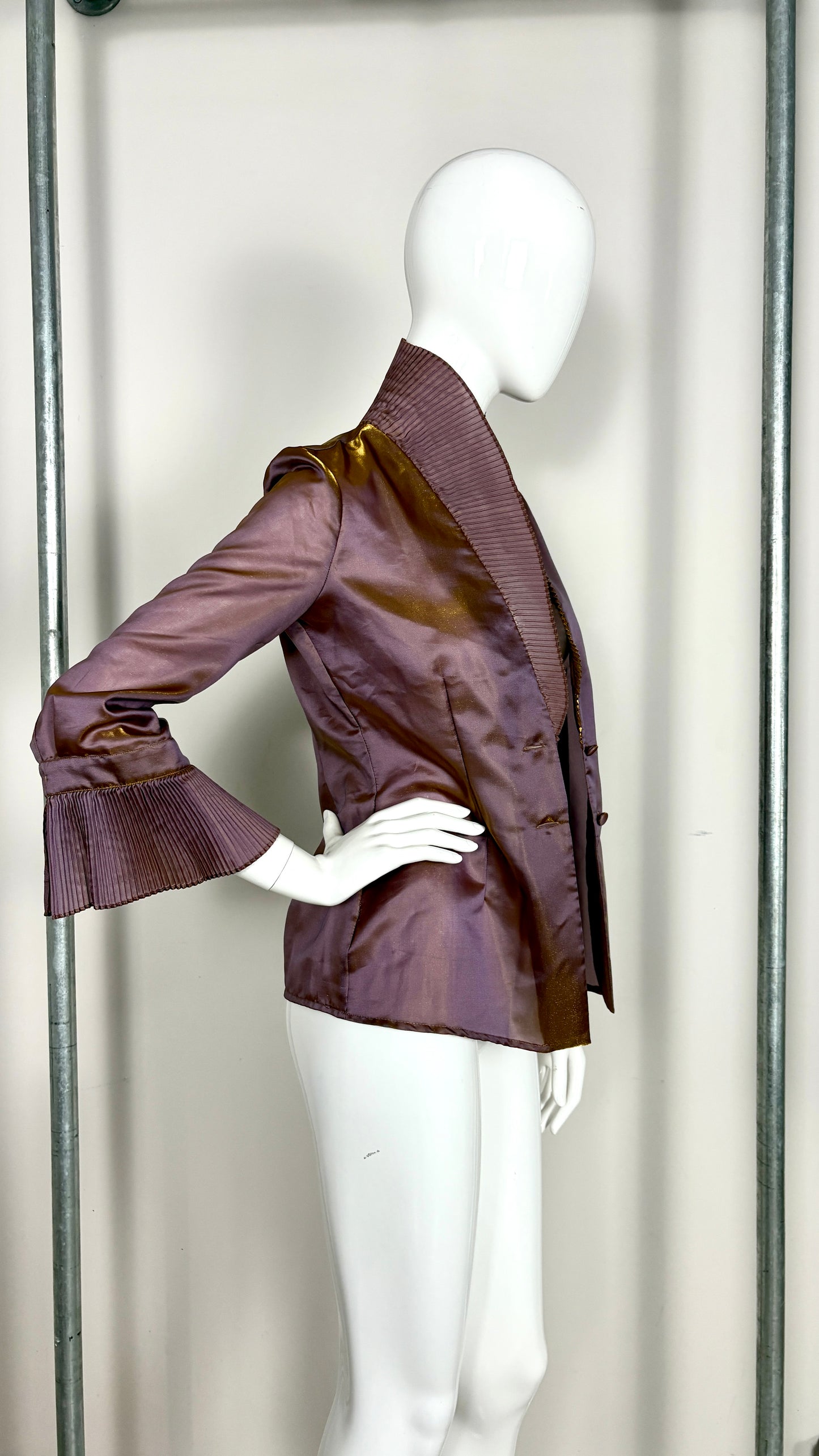 Romeo Gigli strobe effect blouse with pleated collar/cuffs