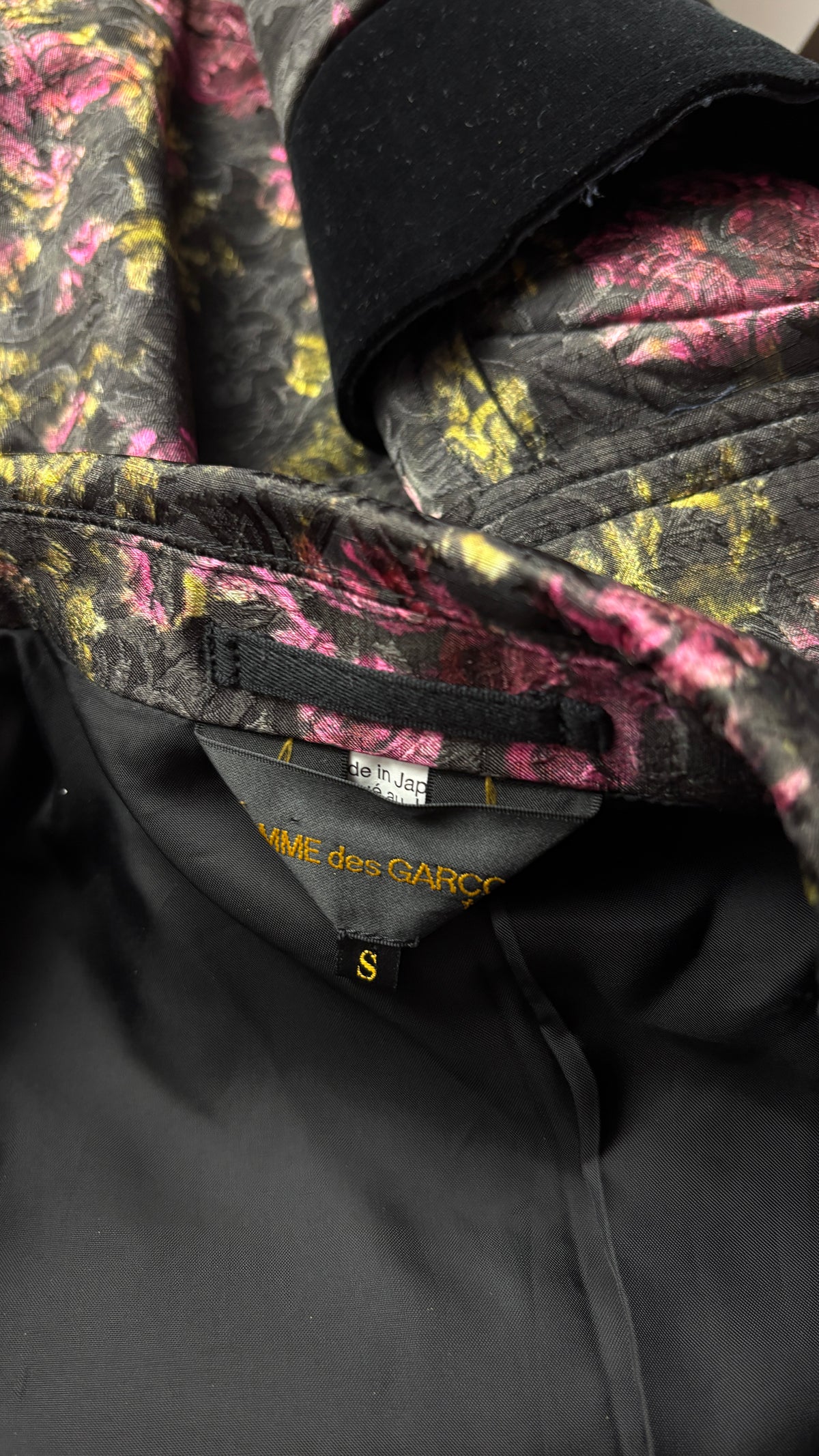 Comme des Garcons A/W 2016 brocade armour jacket