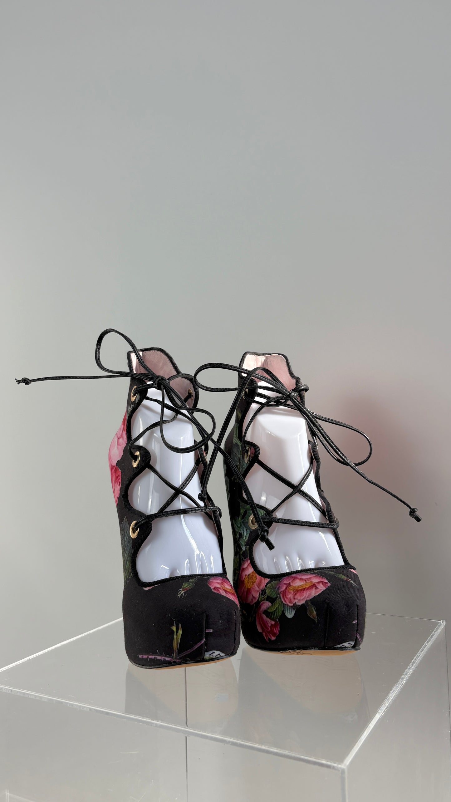 Vivienne Westwood Anglomania floral lace up shoe