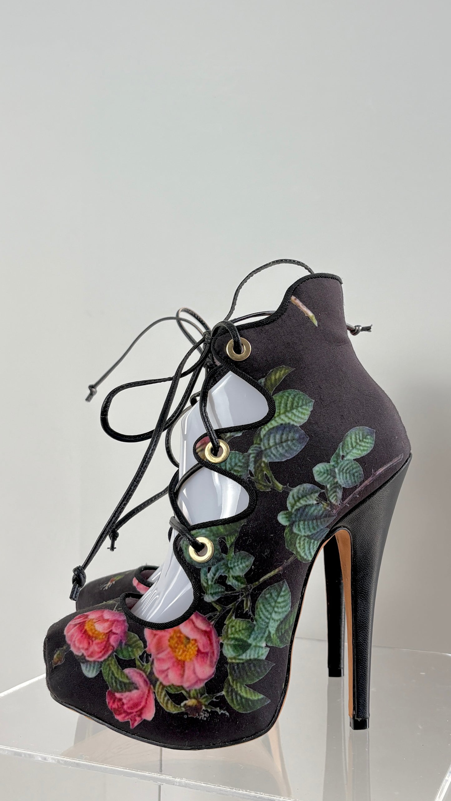 Vivienne Westwood Anglomania floral lace up shoe