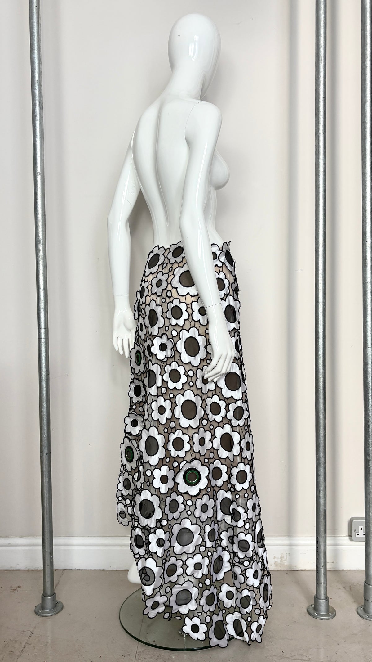 Christopher Kane S/S 2017 floral cutout skirt