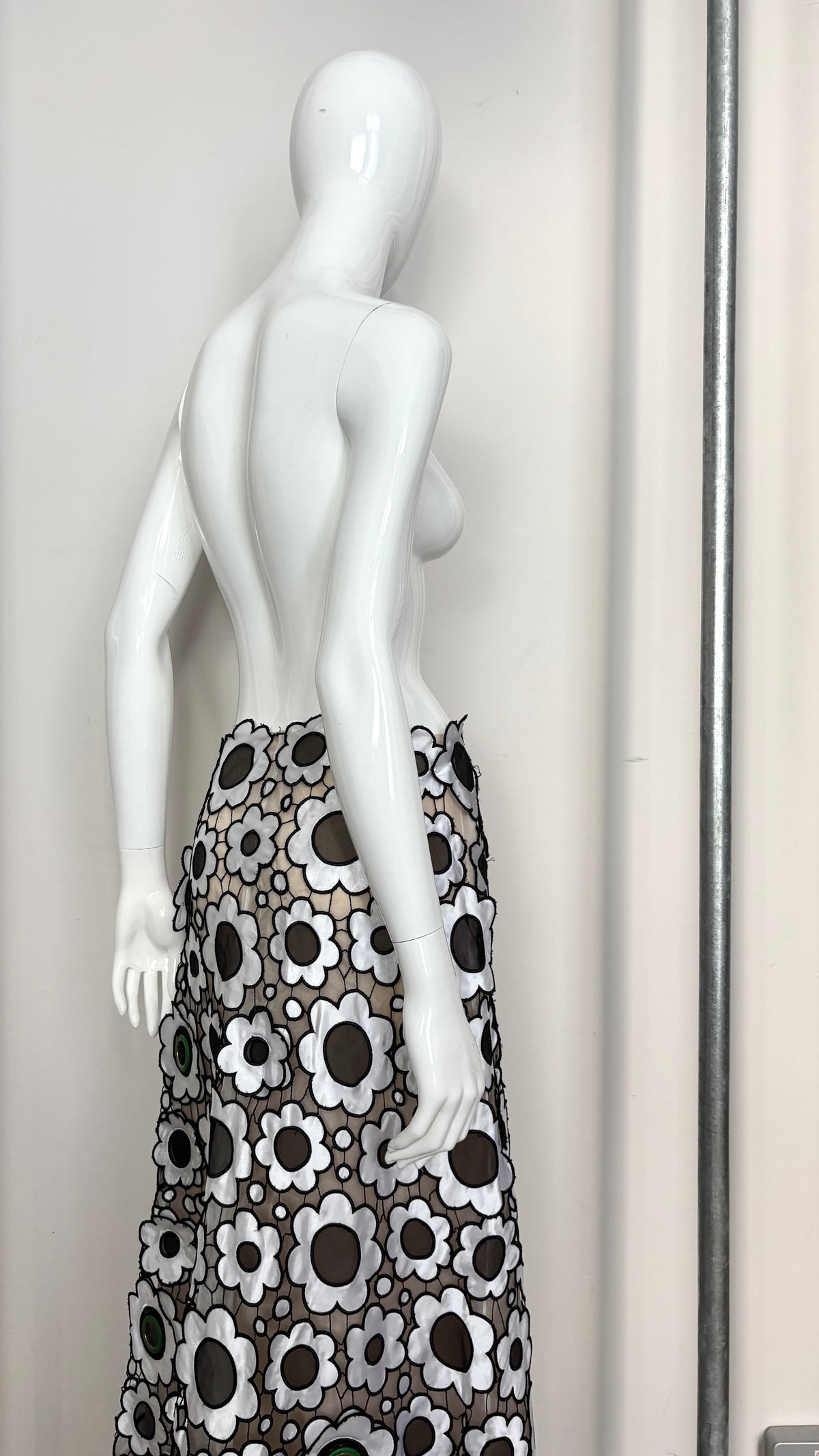 Christopher Kane S/S 2017 floral cutout skirt