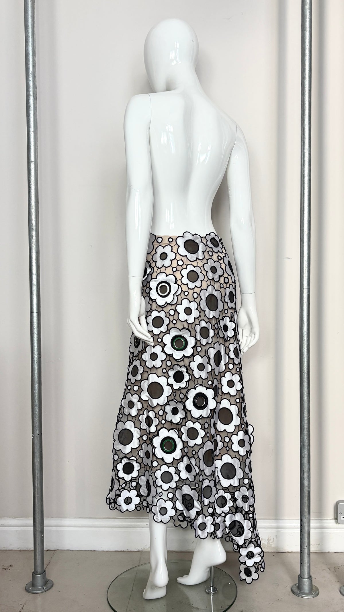 Christopher Kane S/S 2017 floral cutout skirt