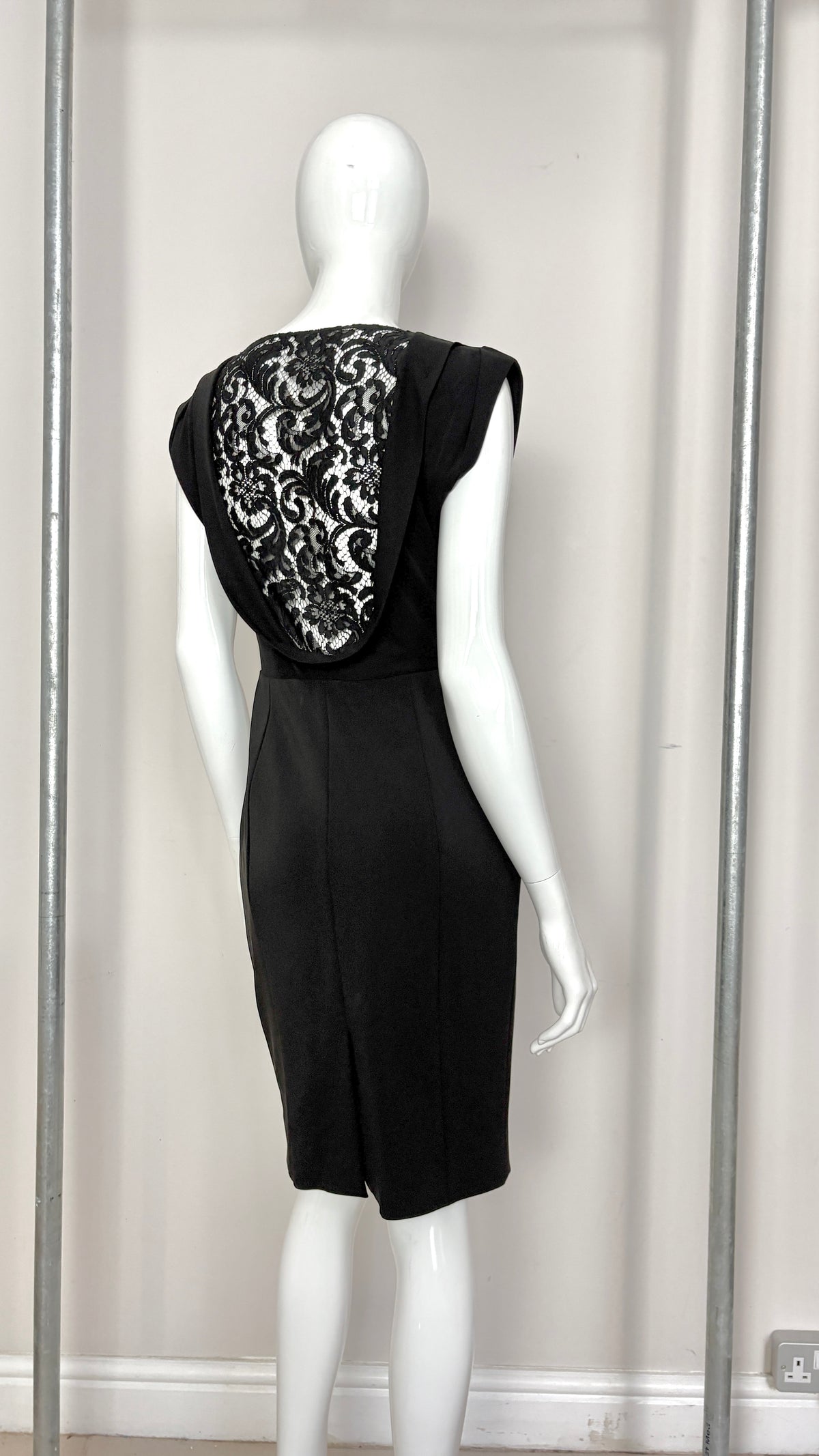 Burberry lace back dress