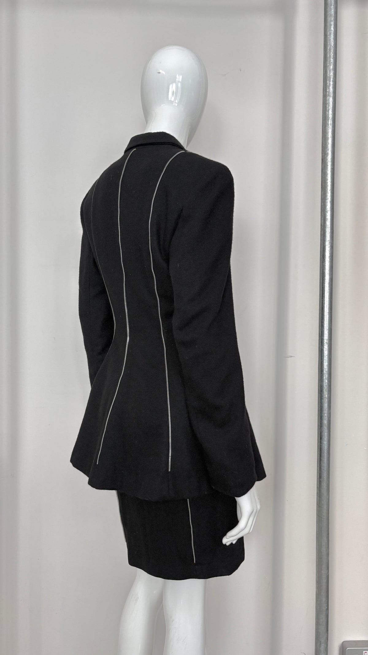 Richmond Cornejo zip detail suit