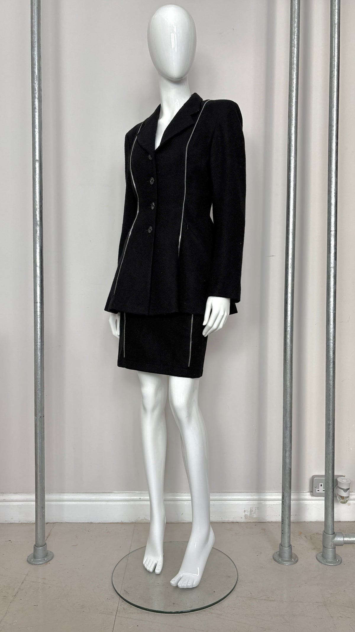 Richmond Cornejo zip detail suit
