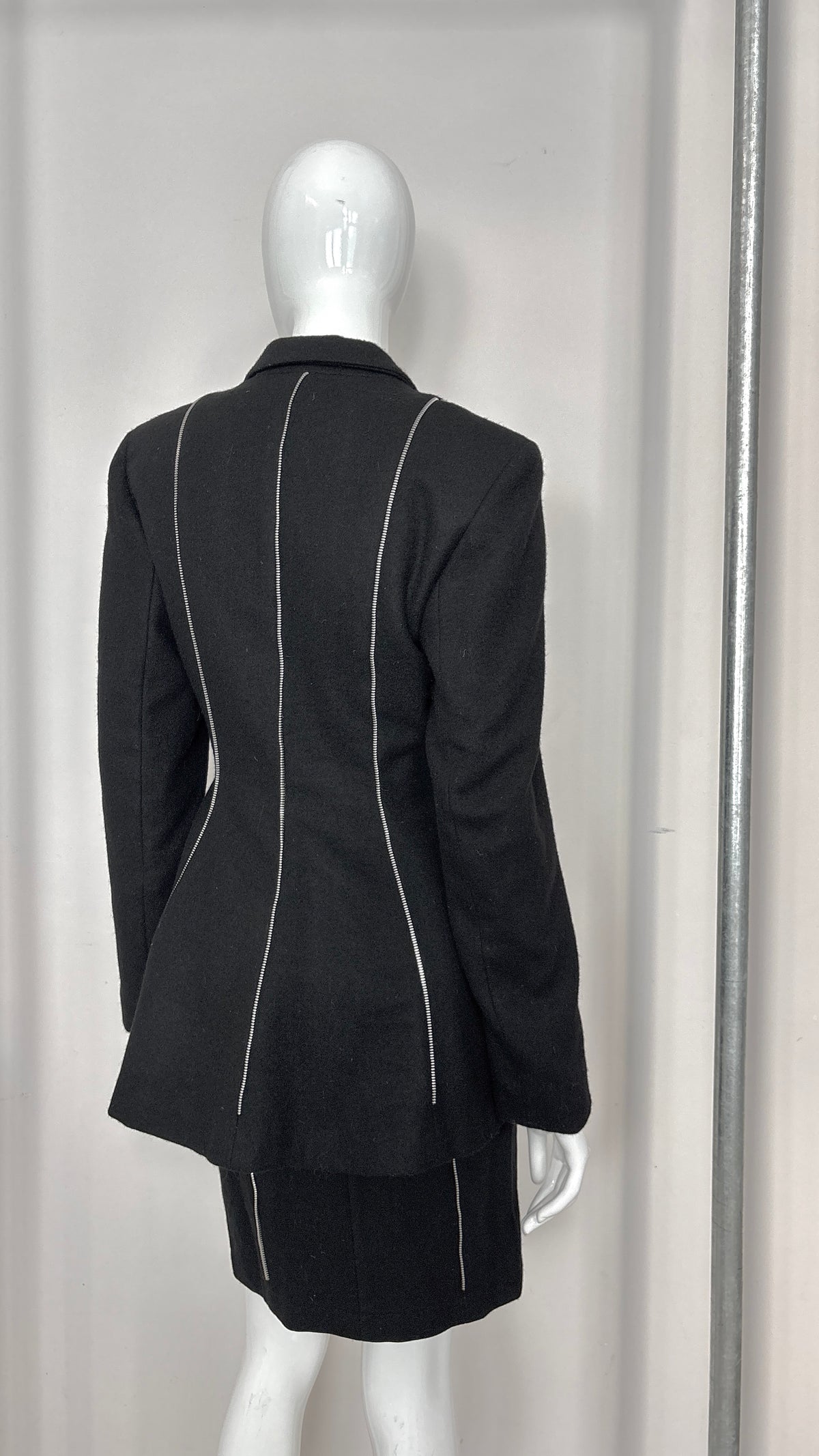 Richmond Cornejo zip detail suit