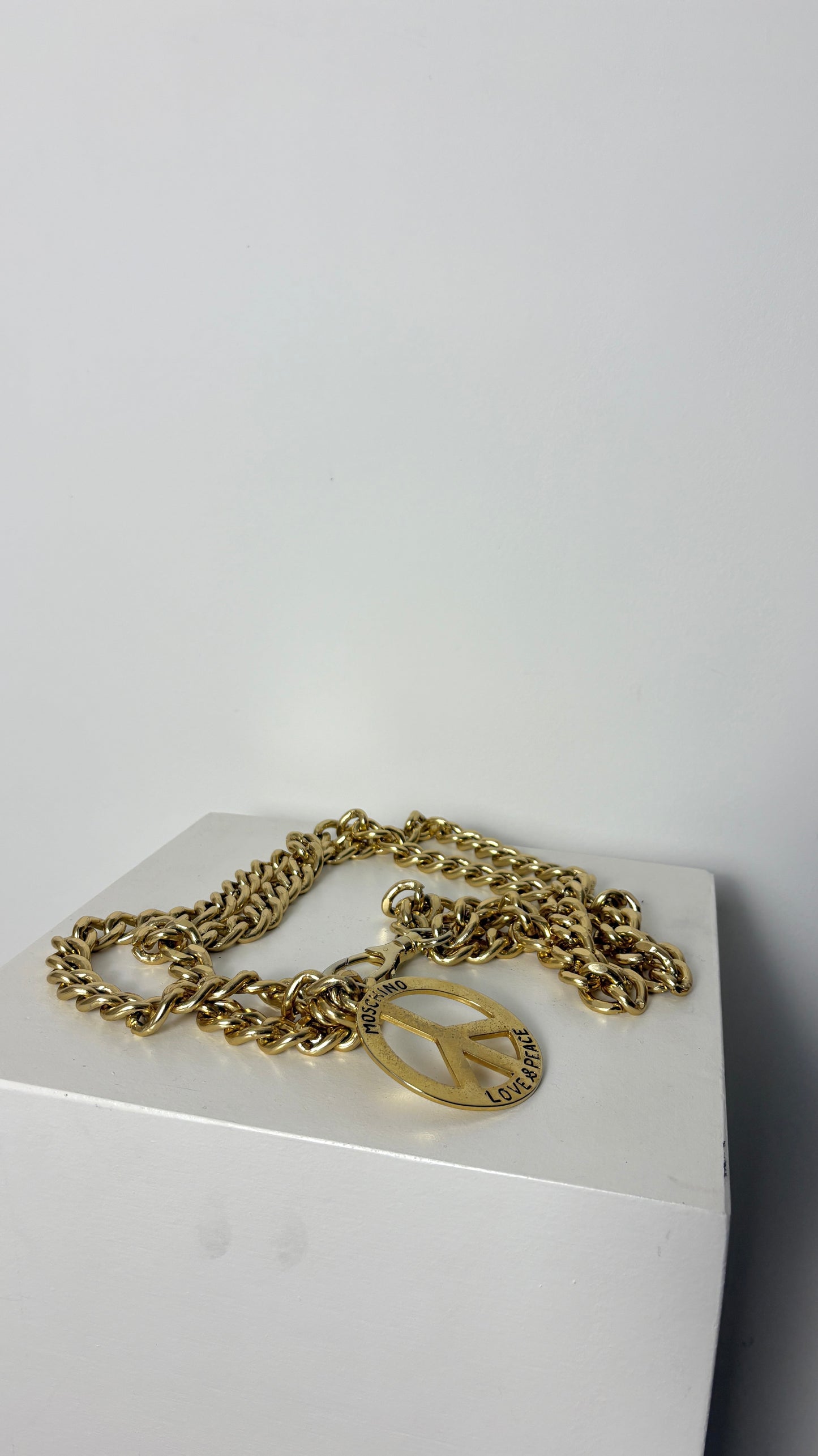 Moschino peace belt