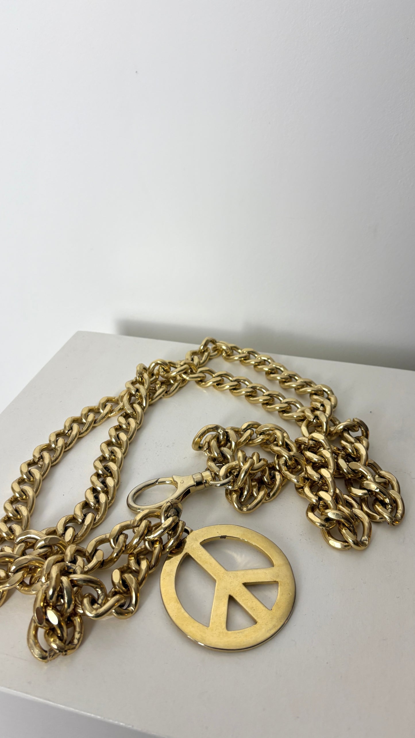 Moschino peace belt
