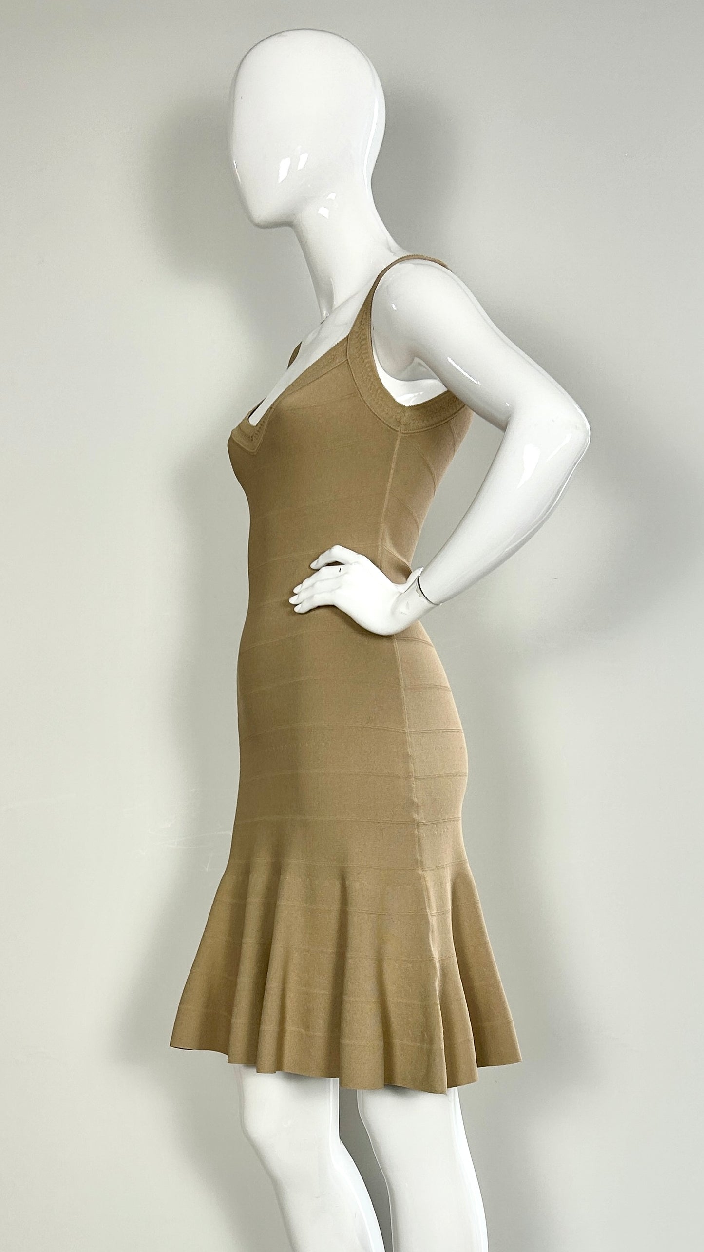 Alaïa lycra knit dress