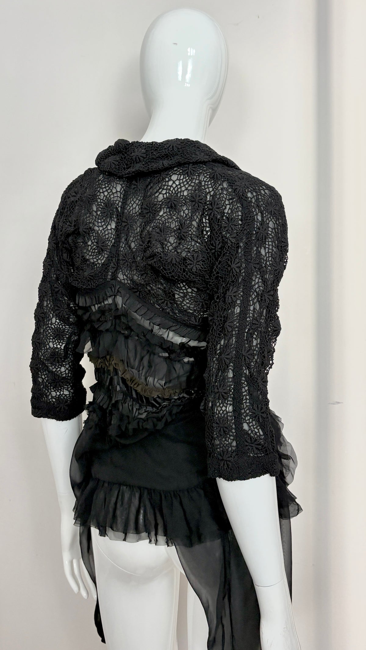 Comme des Garcons A/W 2005 broderie anglaise and lace frill convertible jacket/bolero