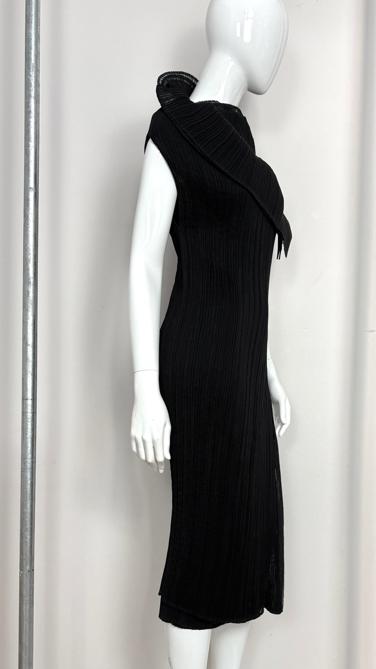 Issey Miyake pleated column wrap dress