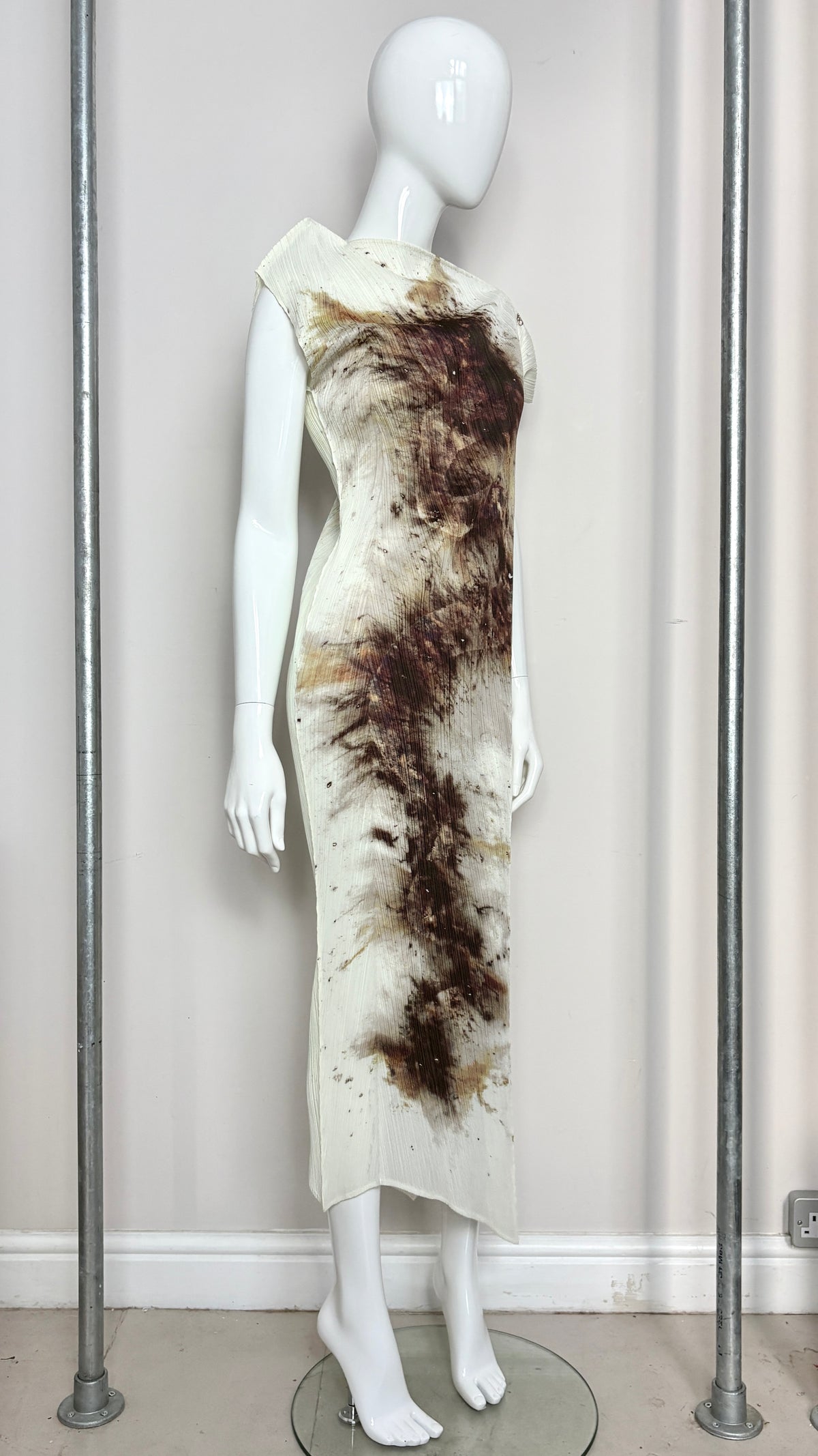 Issey Miyake Guest artist series No. 4 1998 Cai Guo-Qiang 'dragon explosion'