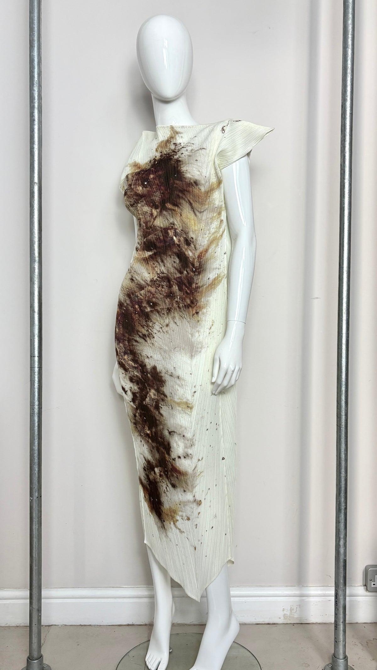 Issey Miyake Guest artist series No. 4 1998 Cai Guo-Qiang 'dragon explosion'